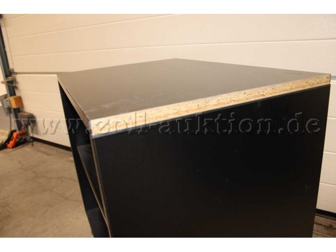 fehlende Zierleiste TV-Rollschrank