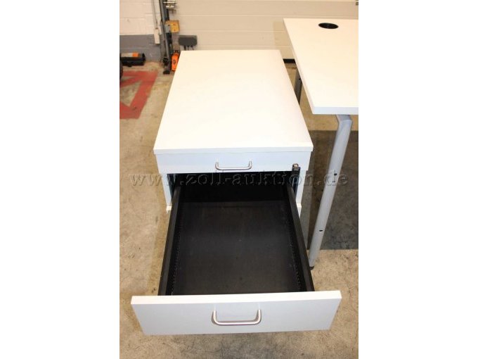 Rollcontainer offene Schublade