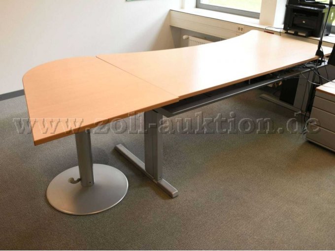 Schreibtisch