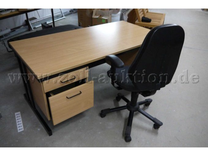 Schreibtisch mit Stuhl Bild 2