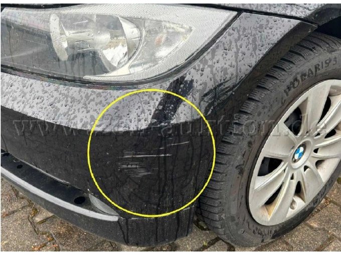 Fahrzeug vorne Kratzer