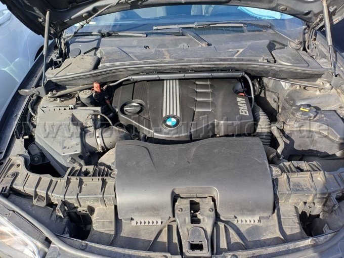 1 BMW 116d - gebraucht als Teilespender – foto 2 – kavel bij Zoll-Auktion, Pepinster
