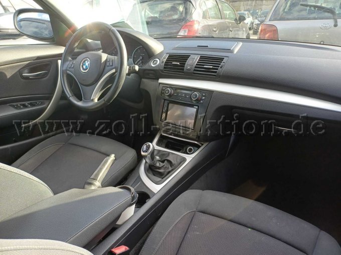 1 BMW 116d - gebraucht als Teilespender – foto 7 – kavel bij Zoll-Auktion, Pepinster