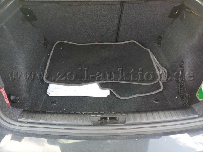 1 BMW 116d - gebraucht als Teilespender – foto 5 – kavel bij Zoll-Auktion, Pepinster