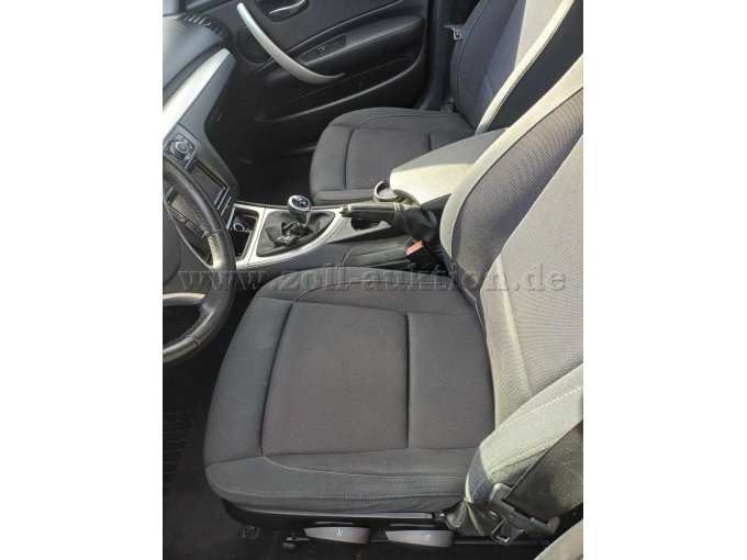 1 BMW 116d - gebraucht als Teilespender – foto 8 – kavel bij Zoll-Auktion, Pepinster