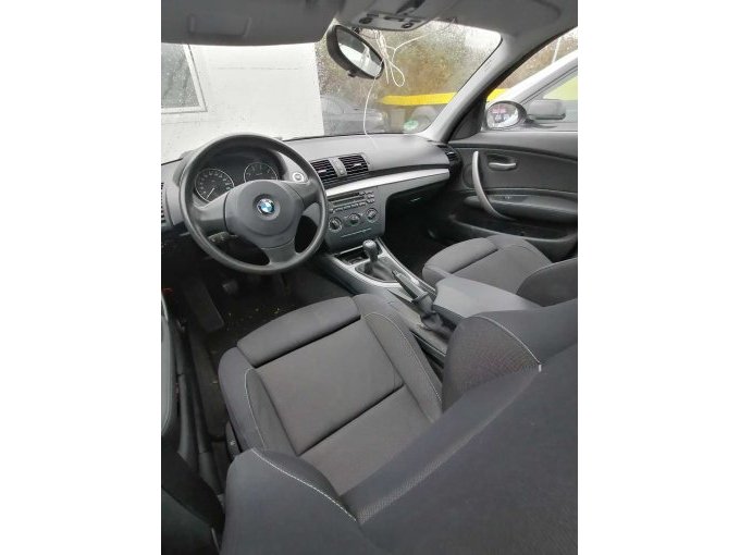 Ansicht innen (1) BMW 116i