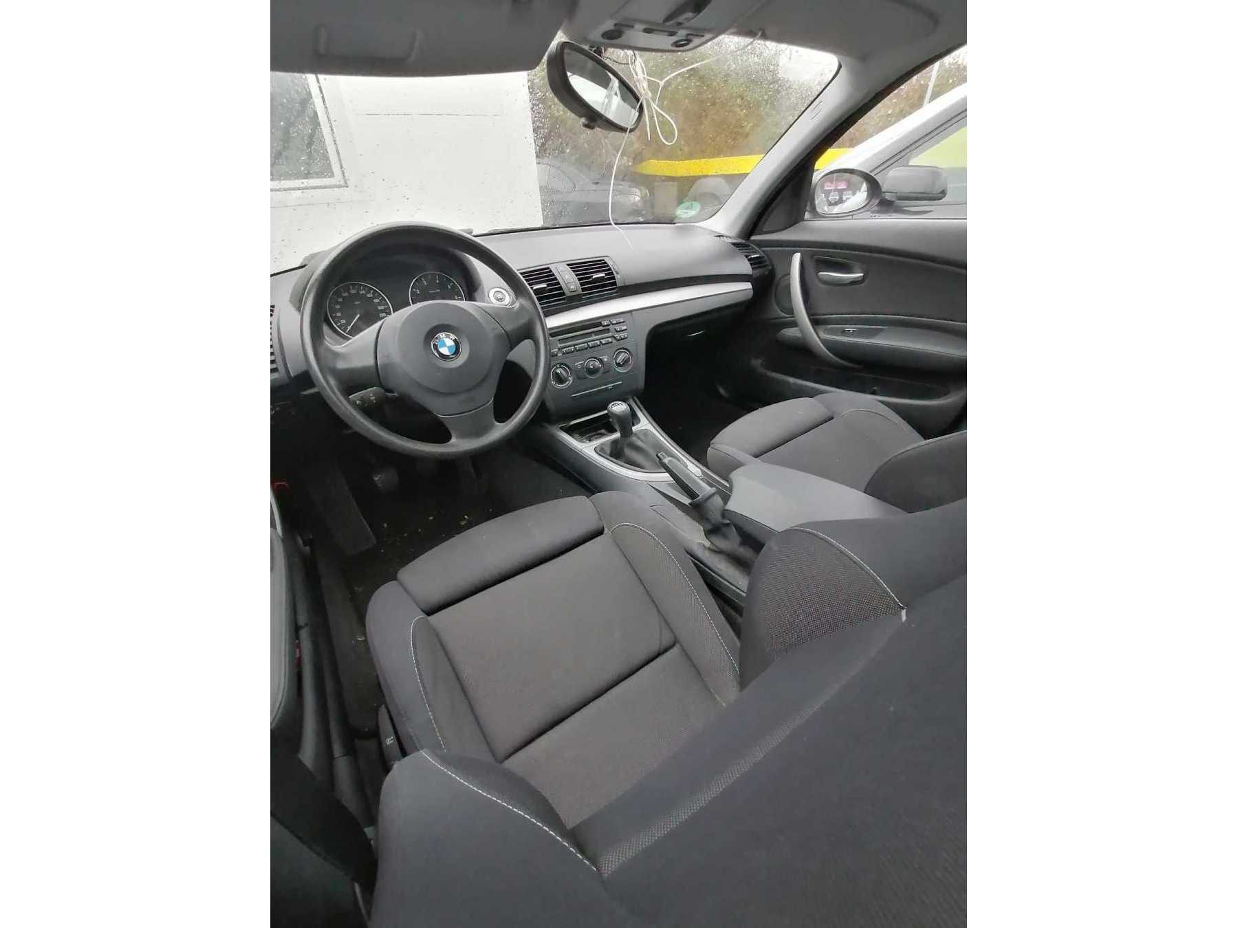 Ansicht innen (1) BMW 116i