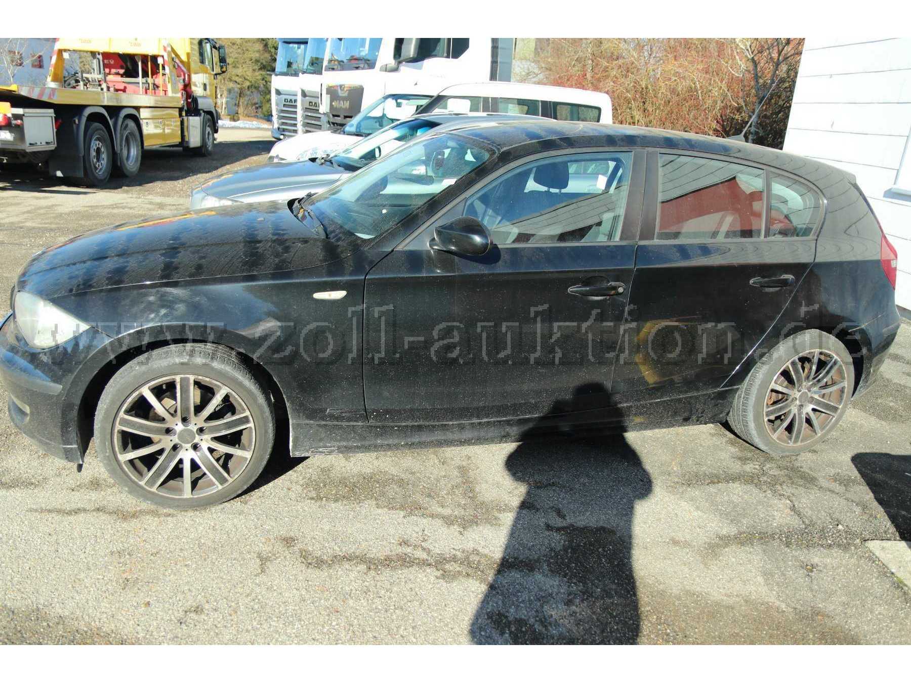 Seitenansicht, Fahrerseite