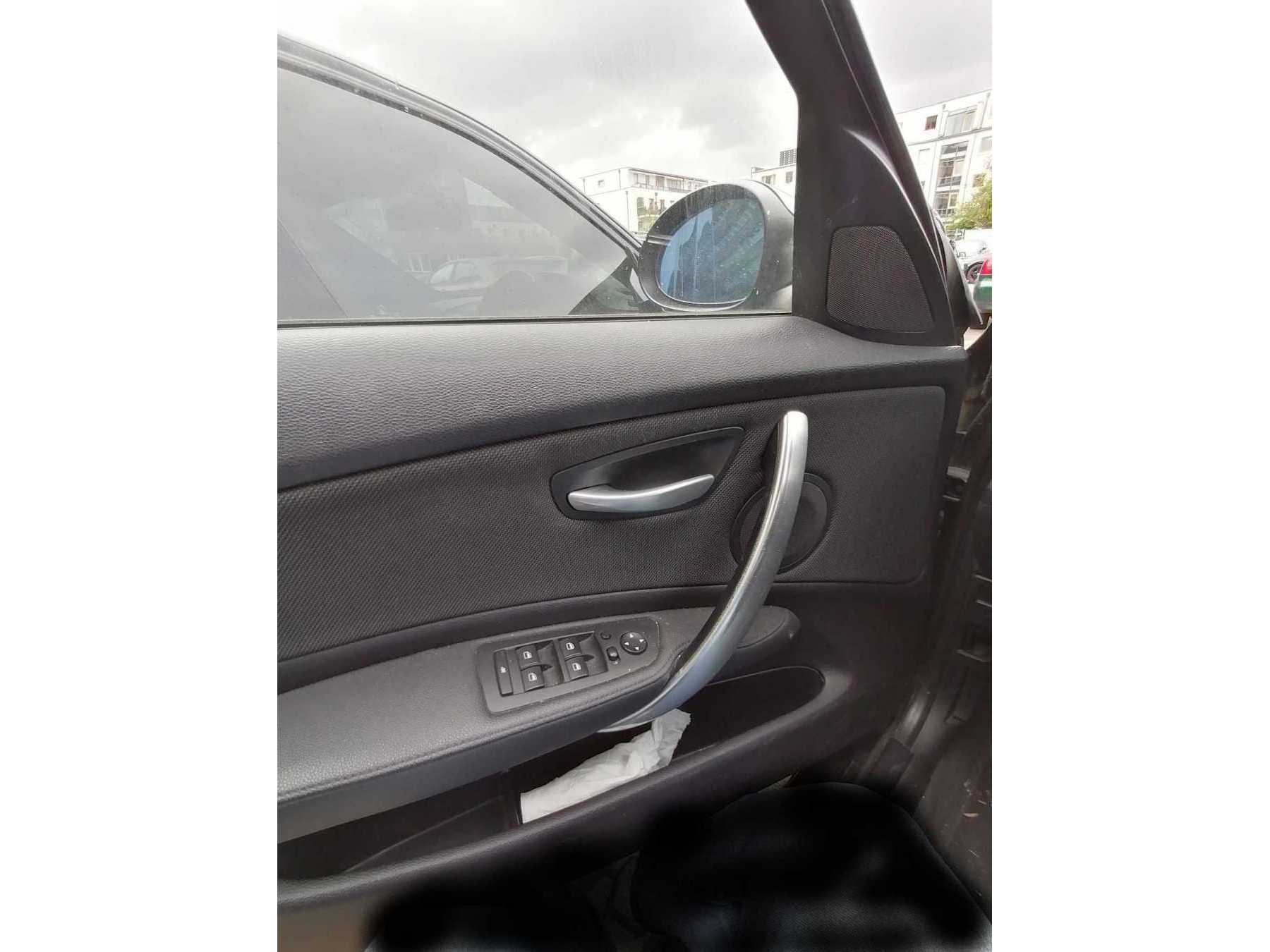 Ansicht Fahrertür BMW 118d