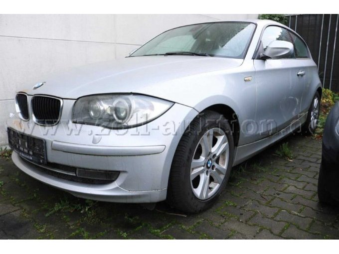 Vorne Fahrerseite Vorne Fahrerseite