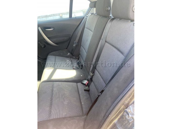 1 BMW 1er Reihe (BMW 118 I) – foto 8 – kavel bij Zoll-Auktion, Worms