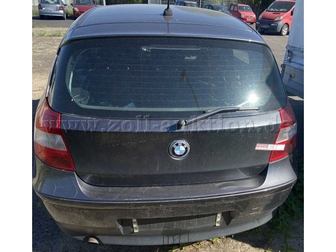 1 BMW 1er Reihe (BMW 118 I) – foto 4 – kavel bij Zoll-Auktion, Worms