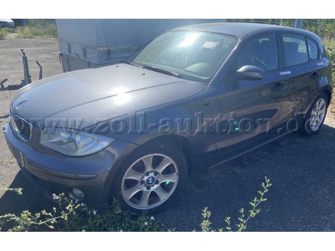 1 BMW 1er Reihe (BMW 118 I) – foto 3 – kavel bij Zoll-Auktion, Worms