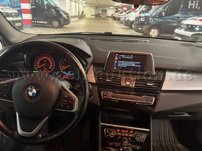 1 BMW 225xe Plug-in Hybrid mit Akkuschaden (silber) – foto 10 – kavel bij Zoll-Auktion, Norderstedt