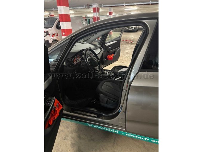 1 BMW 225xe Plug-in Hybrid mit Akkuschaden (silber) – foto 5 – kavel bij Zoll-Auktion, Norderstedt
