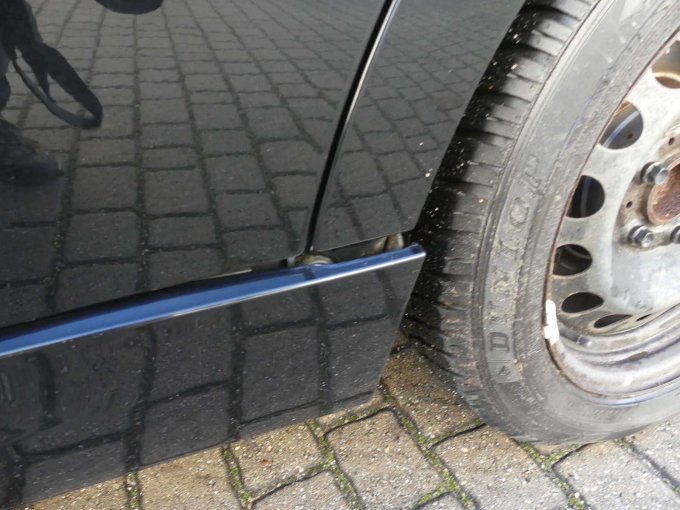 Schwellerverkleidung lose