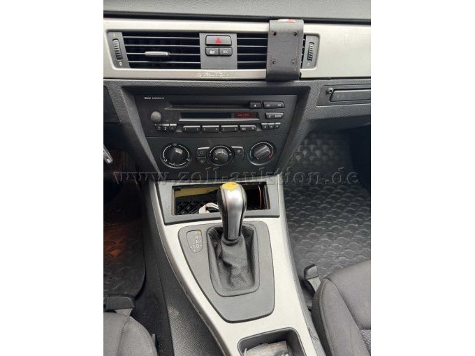 Armaturen / Ausstattung