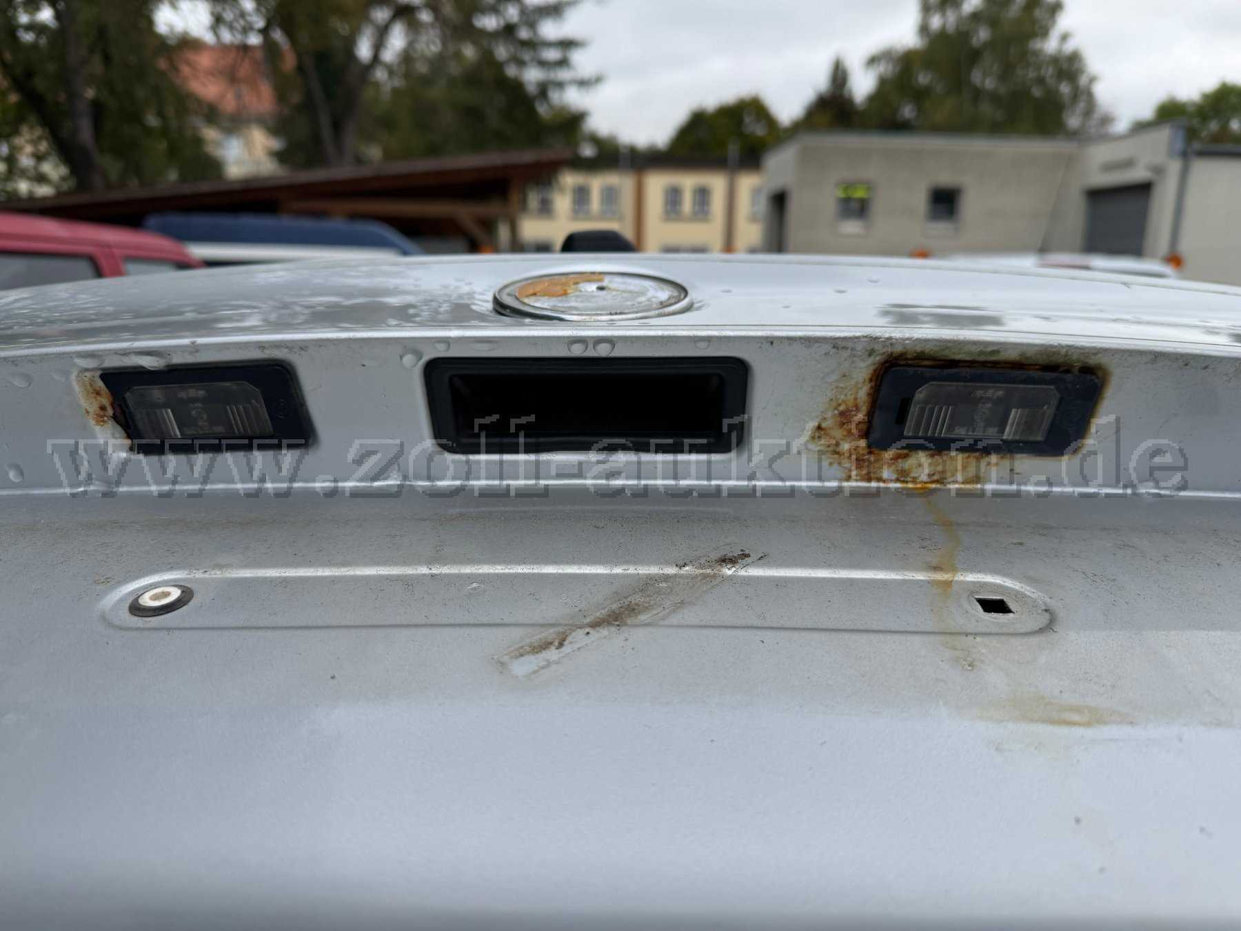 Beschädigung / Korrosion