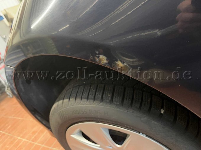 Kotflügel vorne links