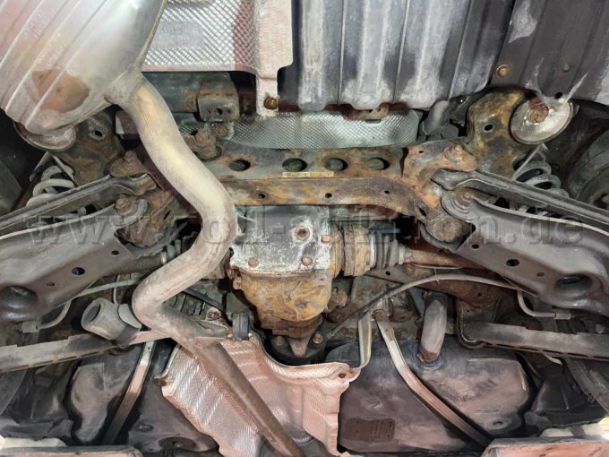 Unterboden, Hinterachse