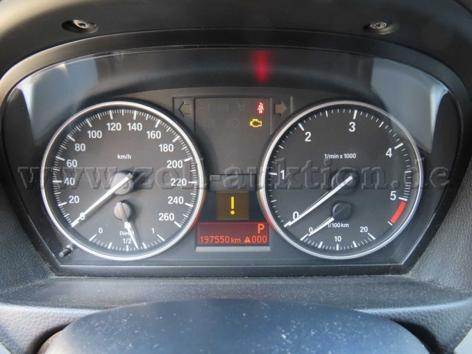 Kombiinstrument mit Kilometerstand