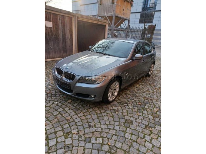 Seitenansicht vorne links