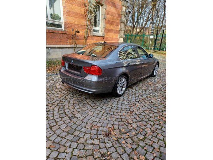 Seitenansicht hinten rechts