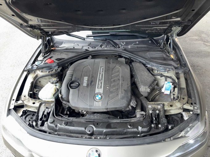 1 BMW 330d Limousine (F30) Advantage – foto 20 – kavel bij Zoll-Auktion, Stuttgart