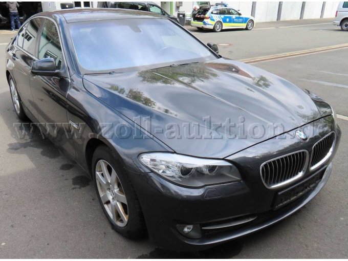 Ansicht vorne rechts seitlich