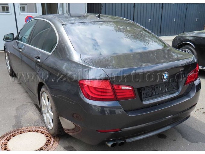 Ansicht hinten links seitlich