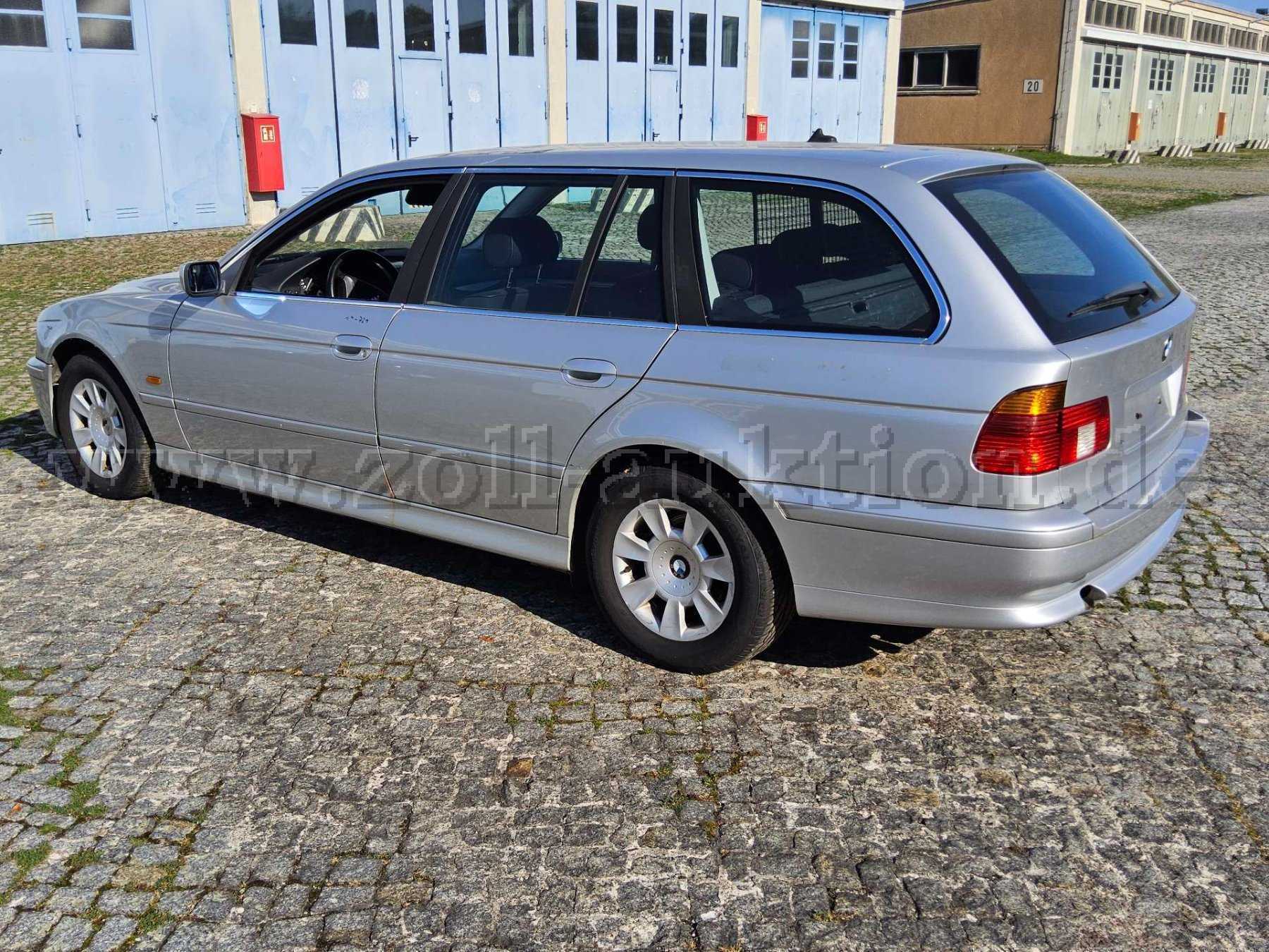 Seite links hinten