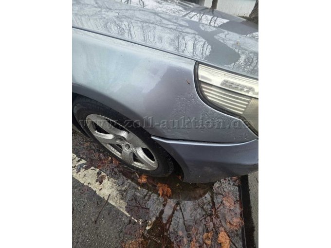 016 Spaltmaß Stoßstange Kotflügel