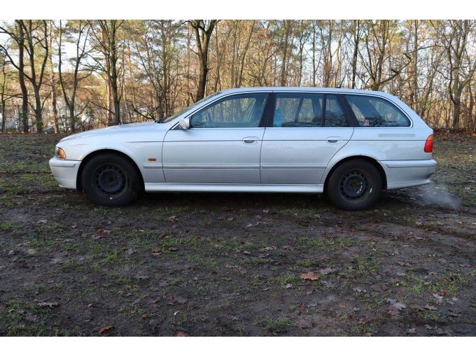 Ansicht Fahrerseite außen