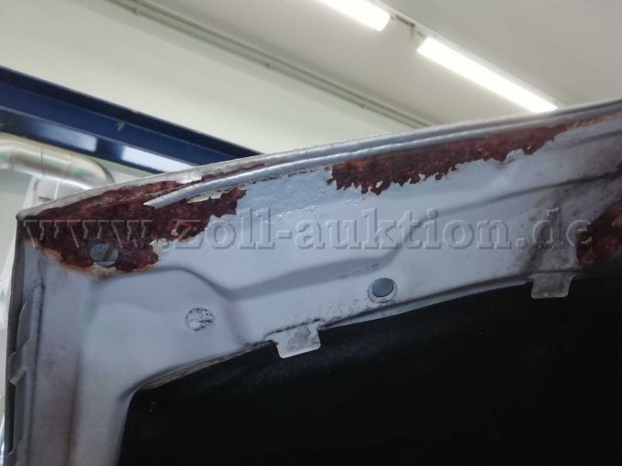 Korrosion Motorhaube rechts