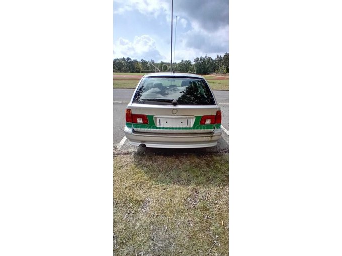 Fahrzeug hinten