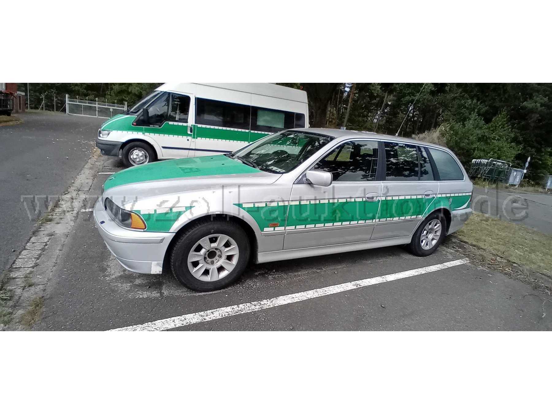 Fahrzeugseite links
