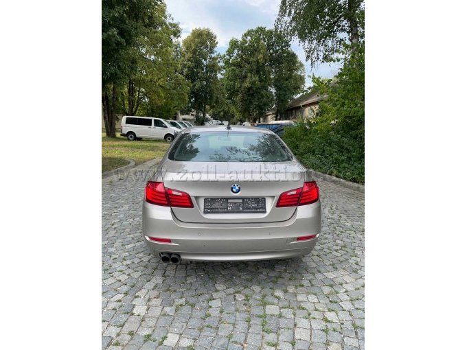 Fahrzeug hinten