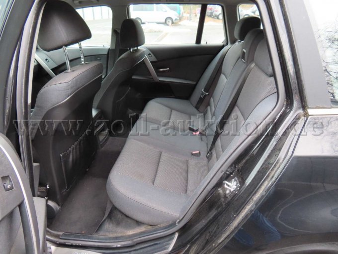 Innenraum hinten links, Innenraum verschmutzt