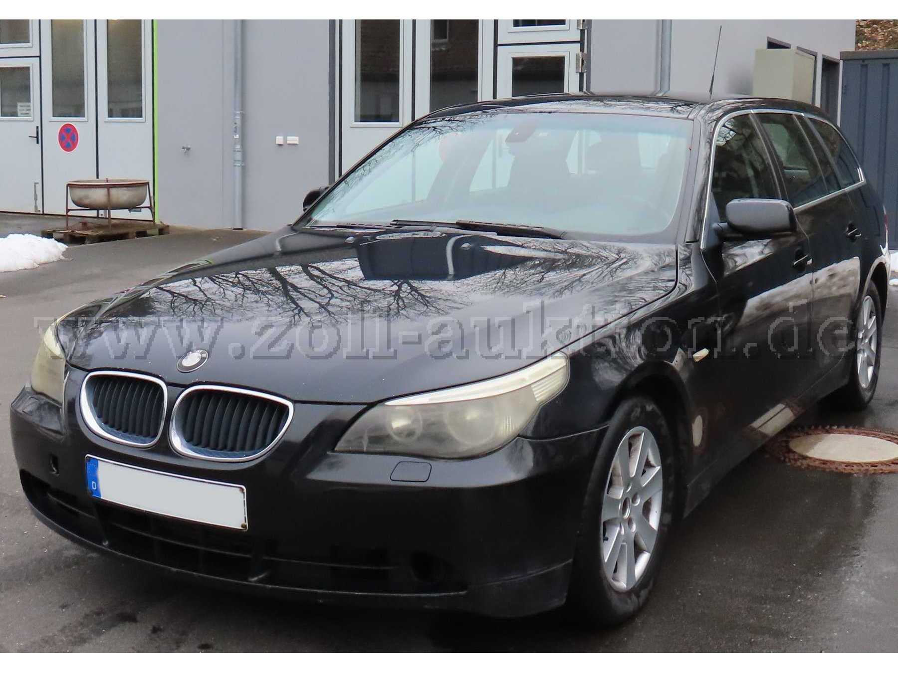 Ansicht diagonal vorne links