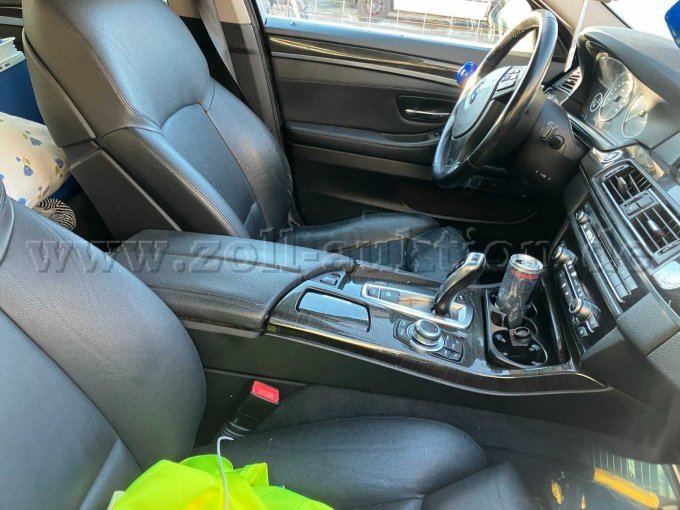 Detailansicht zum Fahrzeuginnenraum