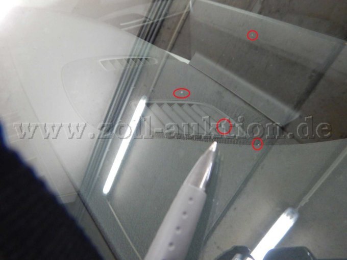 Windschutzscheibe: Kleinere Steinschläge