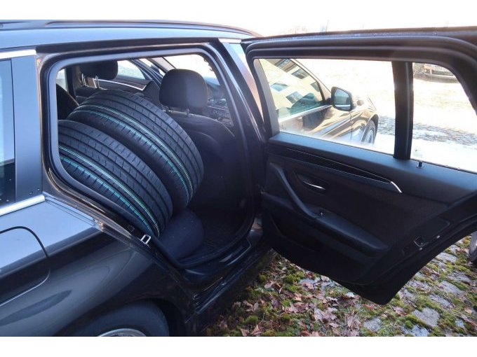 Einstieg hinten-rechts