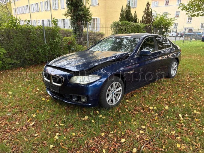 1 BMW 5er – kavel bij Zoll-Auktion, Bayreuth