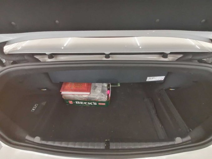 Ansicht Kofferraum, BMW 840d Xdrive