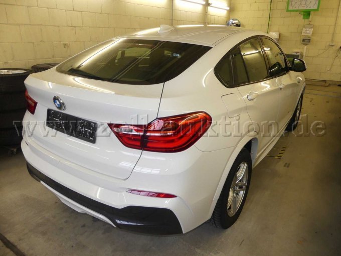 Ansicht BMW hinten seitlich