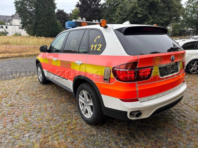 1 BMW X5, voormalige commandowagen van de NEF – foto 3 – kavel bij Zoll-Auktion, Paderborn