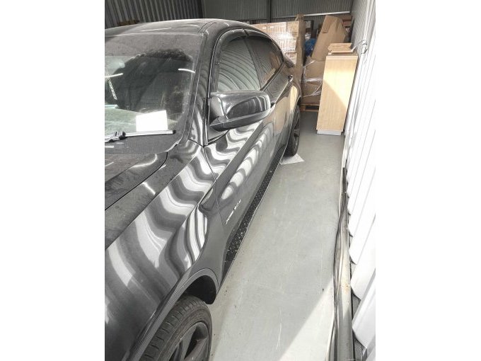 BMW X6 Coupe seitlich, andere Seite