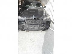 BMW X6 Coupe von vorne