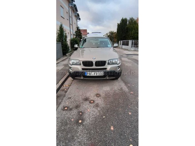 BMW X83 Frontansicht