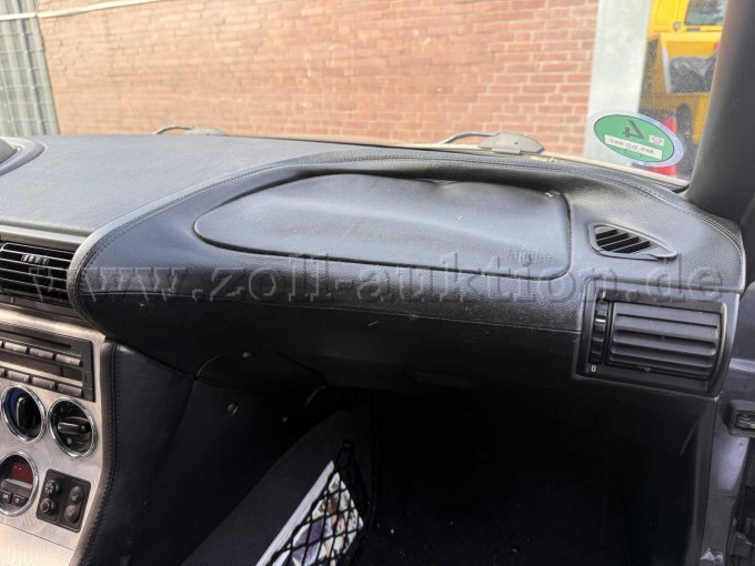 Amaturenbrett, Abdeckung Airbag, Beschädigung